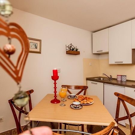 Apartment Dalmatian Cottage Split Ngoại thất bức ảnh