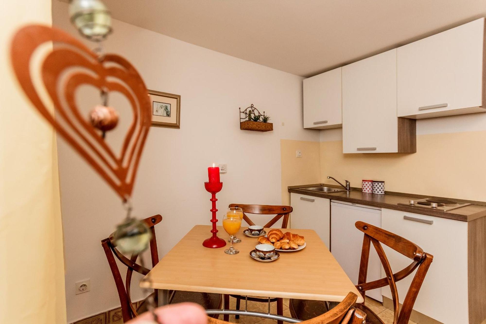 Apartment Dalmatian Cottage Split Ngoại thất bức ảnh